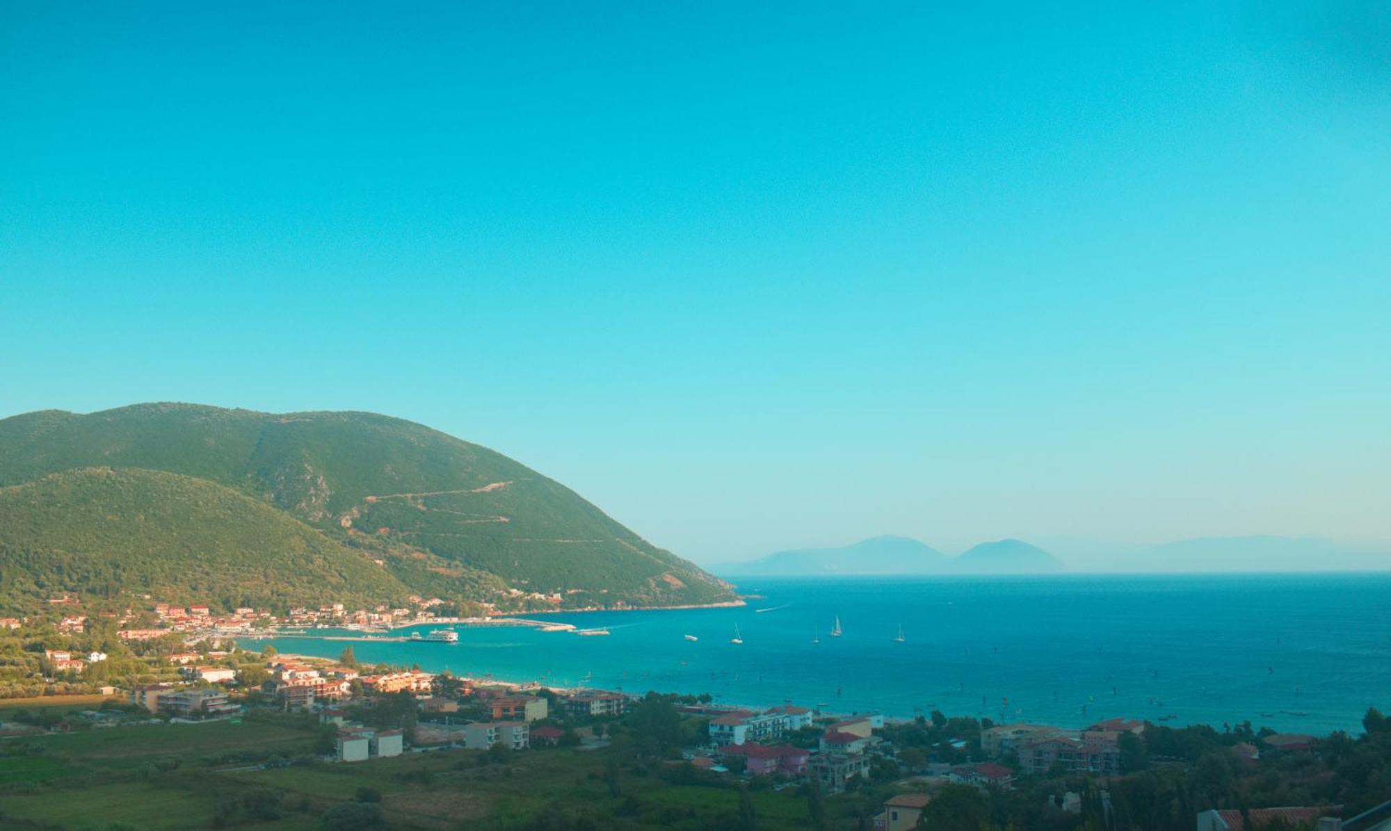 Bay View Suites Vasiliki Exterior foto